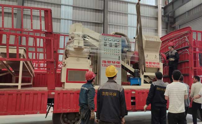 600-2型干式铜米机发往山东 600-2型干式铜米机发往山东